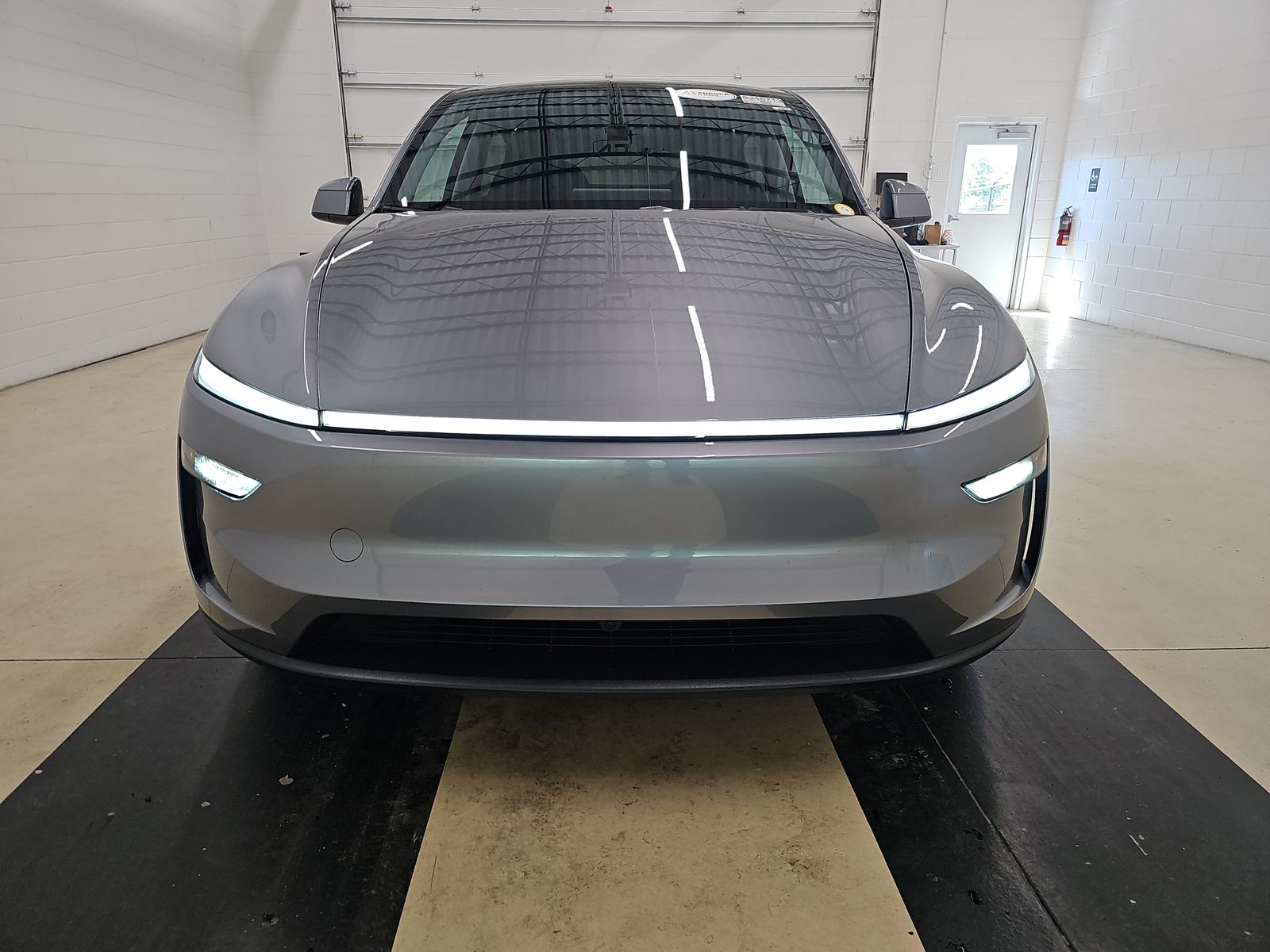 tesla model y 2026 7SAYGDEE0TF395171 image tesla model y 2026 7SAYGDEE0TF395171 image